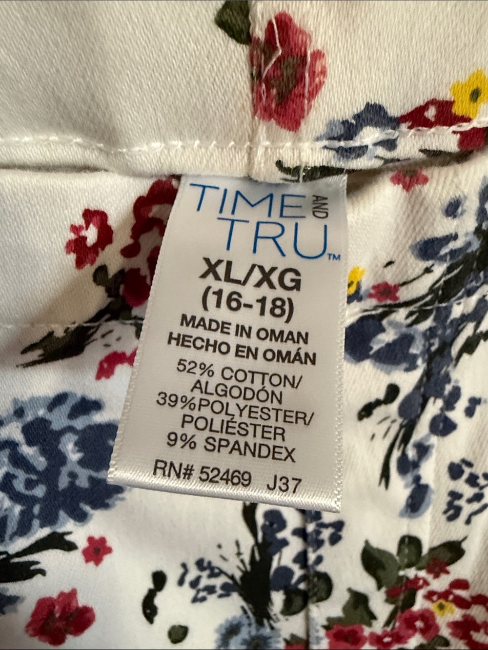 Time and Tru White Floral Slim Ankle Pants with Blue & Red Blooms - Picture 2 of 4